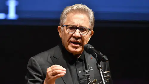 Zülfü Livaneli, YENİ Parti'den 'Yiğidim Aslanım' talebini yineledi