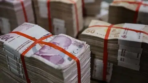 Merkezi yönetim bütçesi Ağustos'ta fazla verdi, 8 aylık açık 1,3 trilyon lirayı aştı