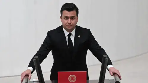 Osman Gökçek: Soruşturmadan memnuniyet duyuyorum, adalet eşit uygulanmalı