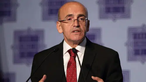 Mehmet Şimşek: Hedeflerde fazla iddialıydık, bunun maliyetleri oldu