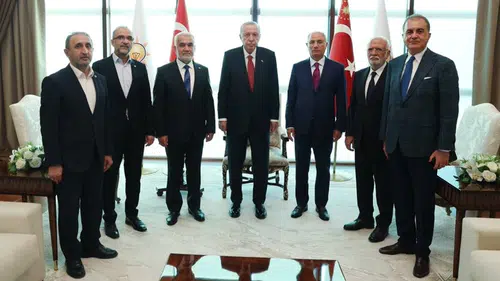 Cumhurbaşkanı Erdoğan, Huda Par Genel Başkanı Yapıcıoğlu'nu kabul etti