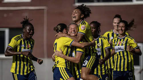 Fenerbahçe ArsaVev, Beşiktaş derbisini 3-0 kazandı