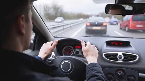 Ehliyetini getiren sürücülere 1,5 milyon lira ödenecek: Duyan başvurmak için yarışa girdi