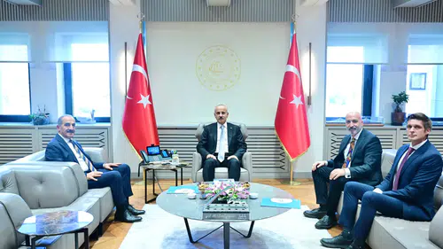 Yaş meyve sebze ve meyve sebze mamulleri sektörlerinin lojistik sorunlarına bakan neşter attı