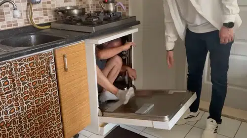 31 yıl hapis cezasıyla aranan hükümlü bulaşık makinesinde yakalandı