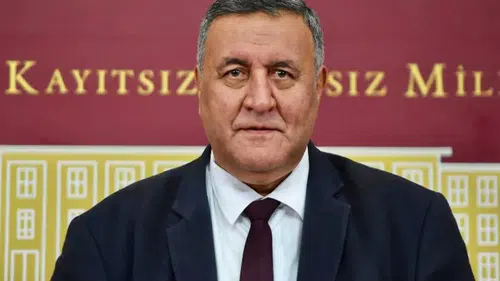 Gürer: “Yurt Dışından İade Ürün Hangi Laboratuvardan Giderken Temiz Raporu Alıyor?”
