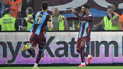 Trabzonspor, Galatasaray'ı Salah'ın hat-trick'iyle 4-0 yendi