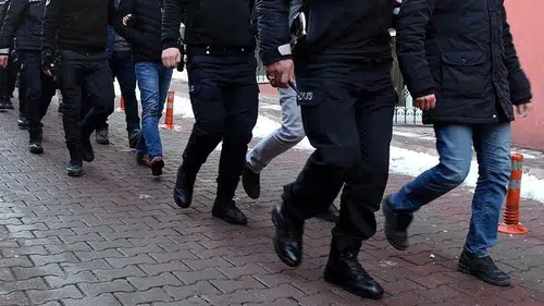 Diyarbakır ve Gaziantep'te 6,2 milyar liralık yasa dışı bahis operasyonu: 32 gözaltı