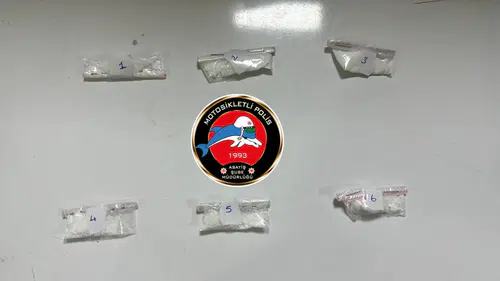 İzmir'de bir haftada 181 aranan şahıs yakalandı, 92 kişi tutuklandı