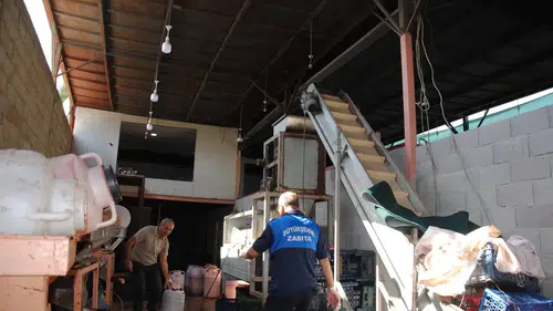 Şanlıurfa'da çürük domates ve küflü salça ele geçirildi