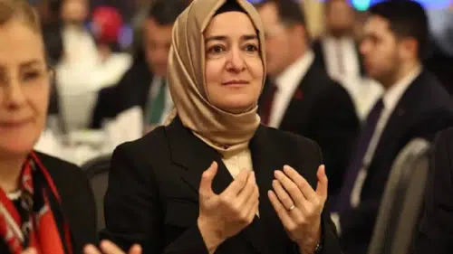 Fatma Betül Sayan Kaya ve eşi TMSF hesabına ödeme yaptı
