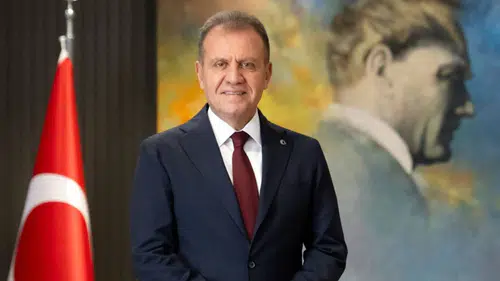 Mersin Büyükşehir Belediye Başkanı Vahap Seçer'in ifade işlemleri başladı