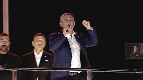 Özgür Özel: Halk TV'ye müdahale basını susturma girişimidir