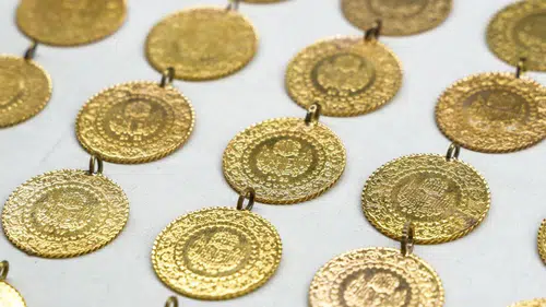 Gram altın 6 bin 452 liraya geriledi, gözler ABD verilerinde