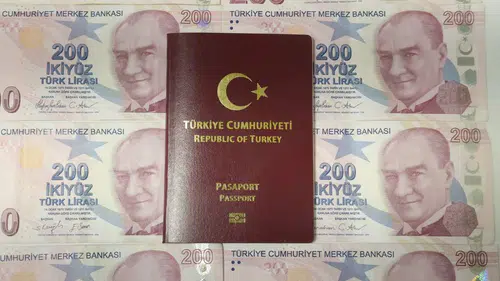 Anayasa Mahkemesi pasaport iptalini ihlal saydı