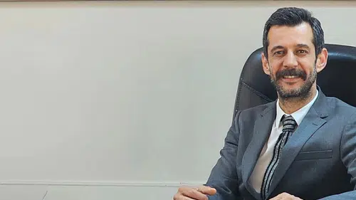 Bartın'da belediye başkan yardımcısı kendisinden para istendiği iddia edilen yazışmaları paylaştı