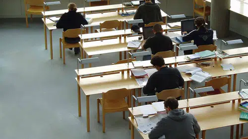YÖK'ten üniversitelere yazı: Müfredata aile dersi eklenecek