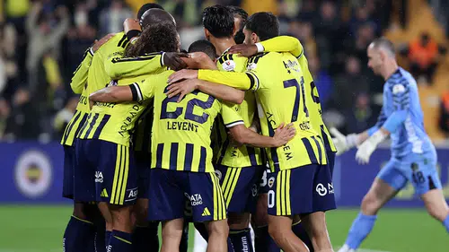 Fenerbahçe, Alanyaspor'u Lukakı, Kerem ve Muric'in golleriyle 3-0 yendi