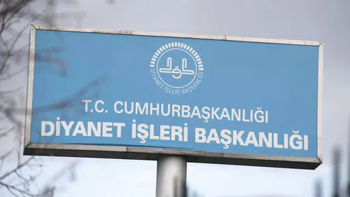 Diyanet 9 Ekim hutbesinde fon skandalına değinmedi