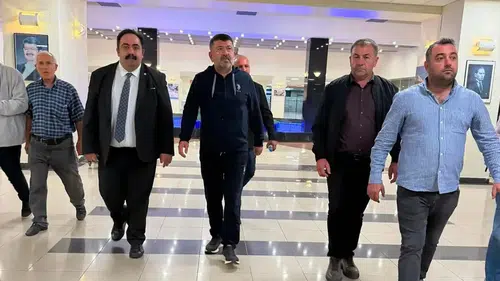Malatya Milletvekili Veli Ağbaba belindeki kırık sonrası taburcu edildi