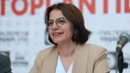 Maltepe Belediye Başkanı Esin Köymen YENİ Parti’ye katılıyor
