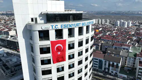 Esenyurt Belediyesi'ndeki yolsuzluk soruşturmasında 17 şüpheli adliyede