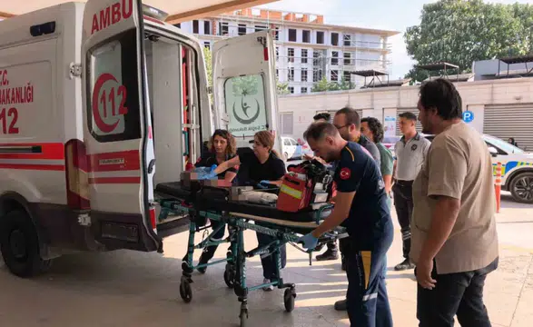 Sitede kaybolan 2 yaşındaki çocuk yüzme havuzunda ölü bulundu