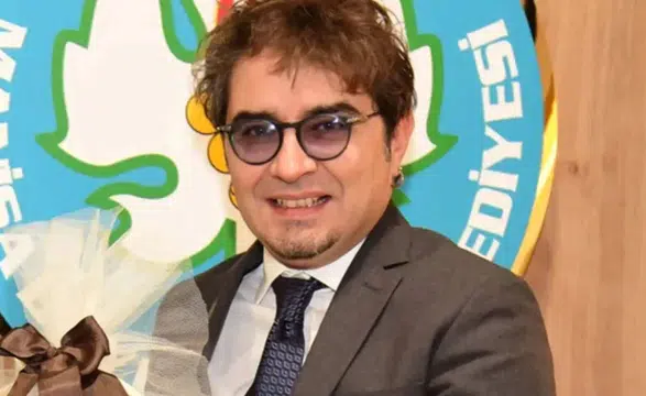 Manisa Büyükşehir Belediye Meclisi CHP'li Ceylan gözaltına alındı