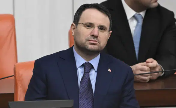 Bakan Akın Gürlek'in eşine eylem planı CİMER ihbarıyla deşifre oldu: 2 kişi tutuklandı