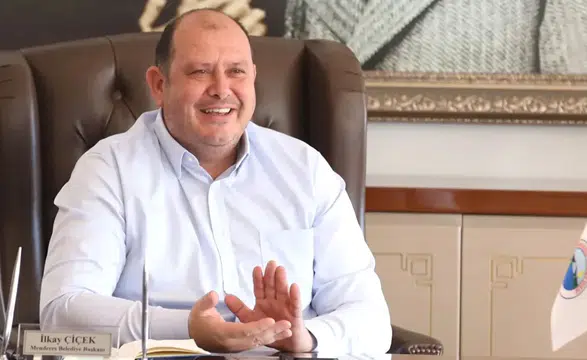 Menderes Belediye Başkanı İlkay Çiçek tutuklandı