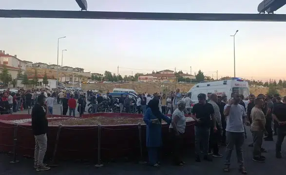 Maden ocağı göçüğünde 1 ölü, 10 yaralı