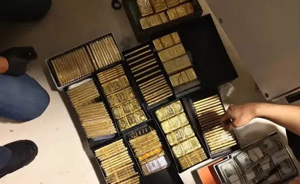 Hilmi Tuna Kuriş'in adresinde 200 kilogram külçe altın ele geçirildi