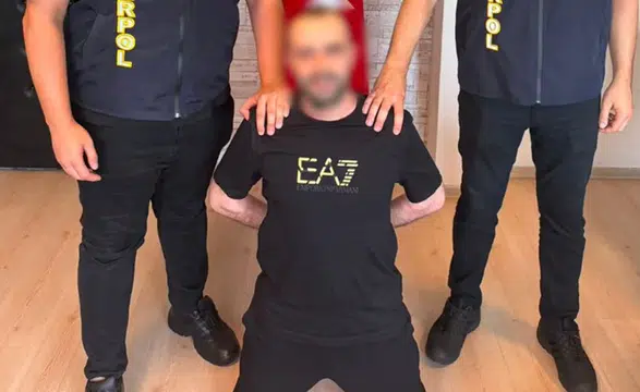 Redkitler lideri Ferhat Delen ile 6 şüpheli Gürcistan'dan Türkiye'ye getirildi