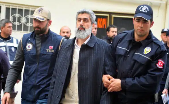 Alparslan Kuytul ve eşinin de aralarında olduğu 56 şüpheli adliyeye sevk edildi