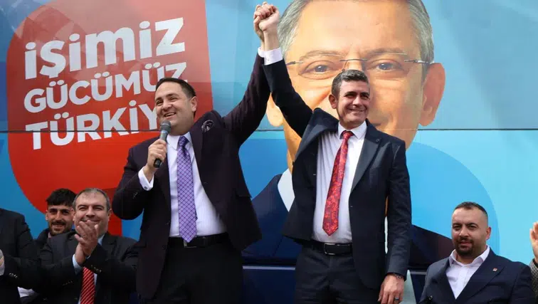 CHP'li Akdoğan, AK Parti'ye geçen Koç için özür dileyecek