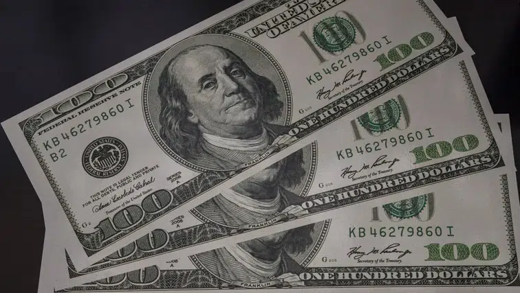 Dolar endeksi Fed beklentileriyle 2 ayın zirvesine çıktı