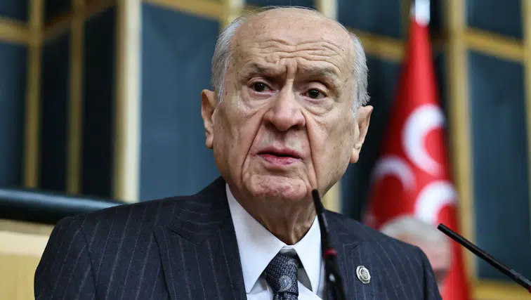 Bahçeli: İmralı'daki konutta Öcalan gazetecilerle görüşsün