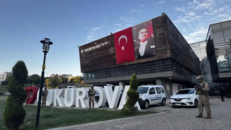 Çukurova'da başkan vekili Sıtkı Keskin oldu: AKP ve MHP CHP'ye oy verdi