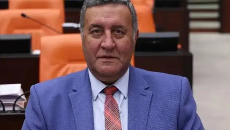 Gürer: “Üretici de Fabrika da Zorda”
