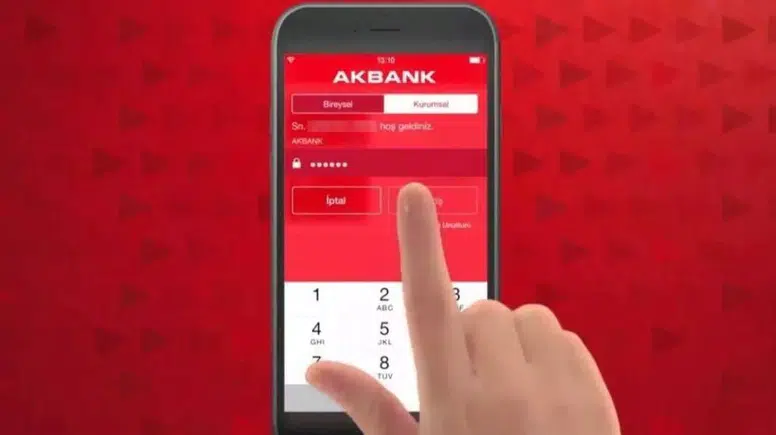 Akbank mobil çöktü mü: Müşteriler isyanda