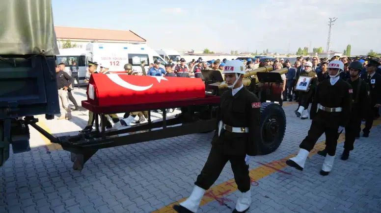 Hava Harp Okulu öğrencisi Veli Bilgin, memleketi Niğde’de son yolculuğuna uğurlandı