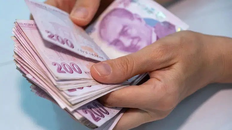 Vergi uzmanı Bingöl: 6 milyonluk aracın 4.3 milyonu vergi