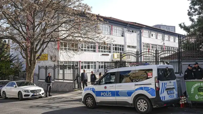 İçişleri Bakanı Çiftçi: Kolluk okullara öğrenciden yarım saat önce gelecek