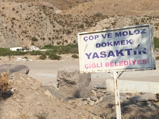 İlçe Moloz Yığınlarından Geçilmiyor