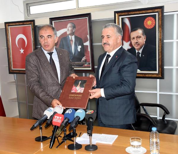 Bakan Arslan, İzmir projelerini anlatı