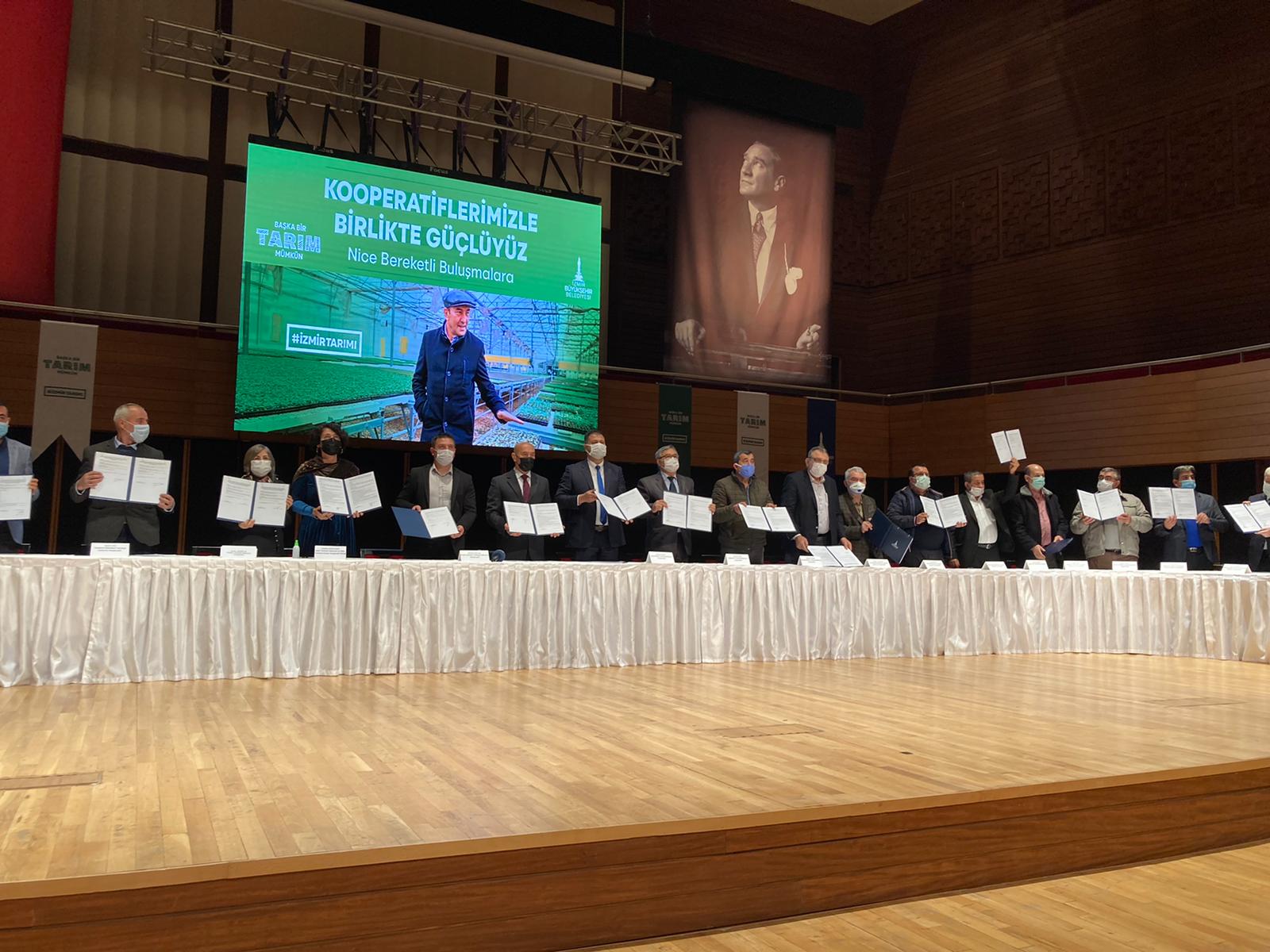 Soyer’den muhtarlara çağrı:  “Kırsal mahalle haklarınızı kullanın”