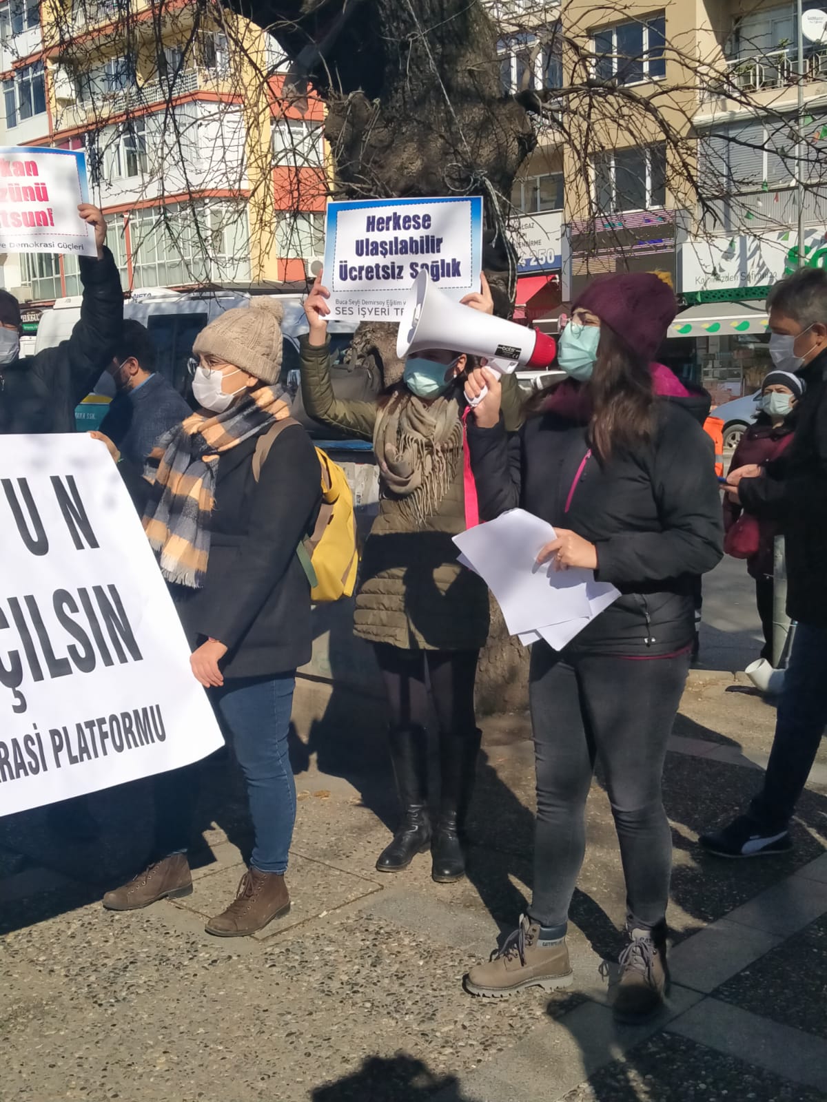 Akcan, "Buca halkı hastanesini istiyor"