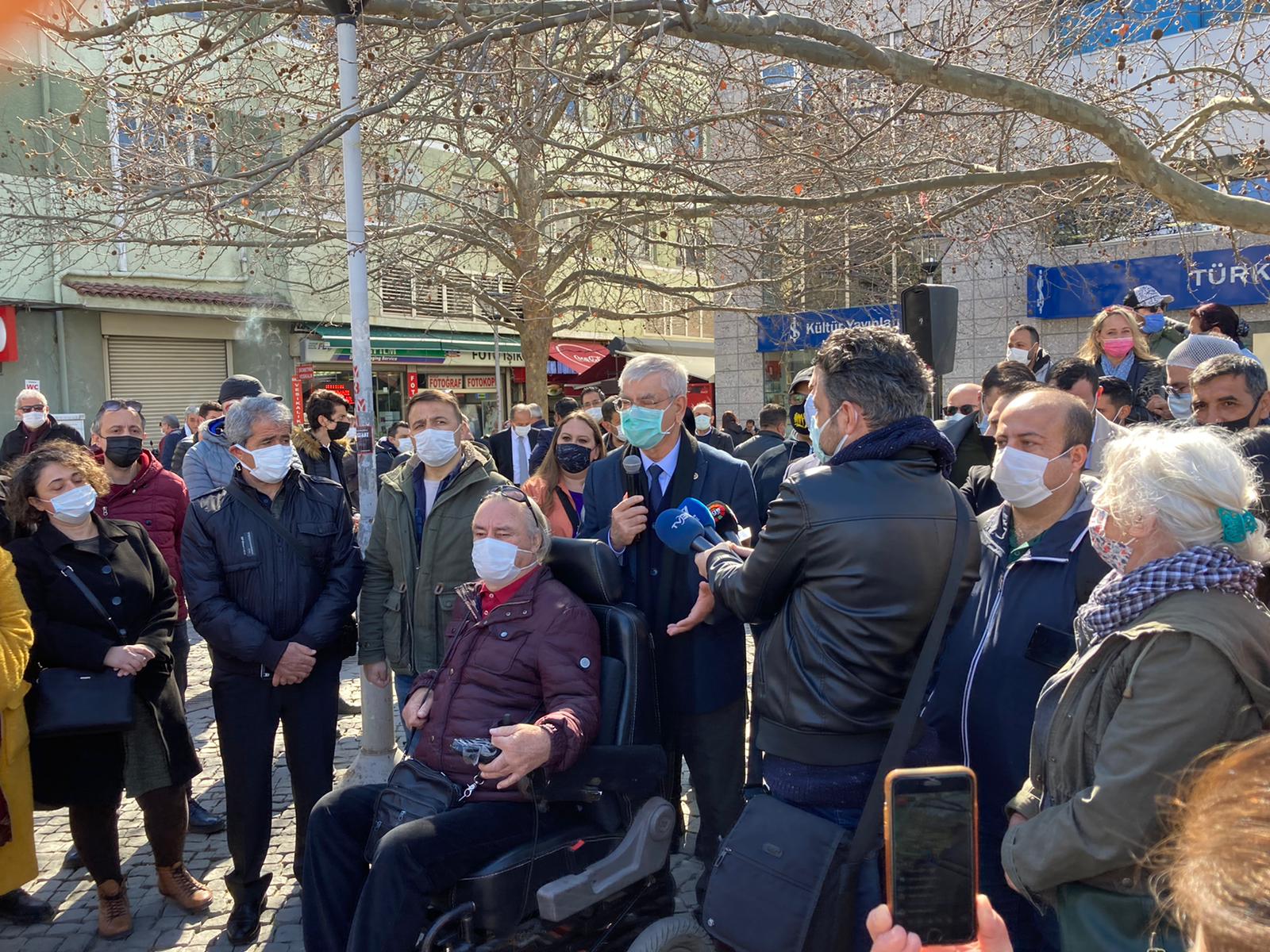 Yücel,  “Bir müzisyen daha intihar etmeden…”
