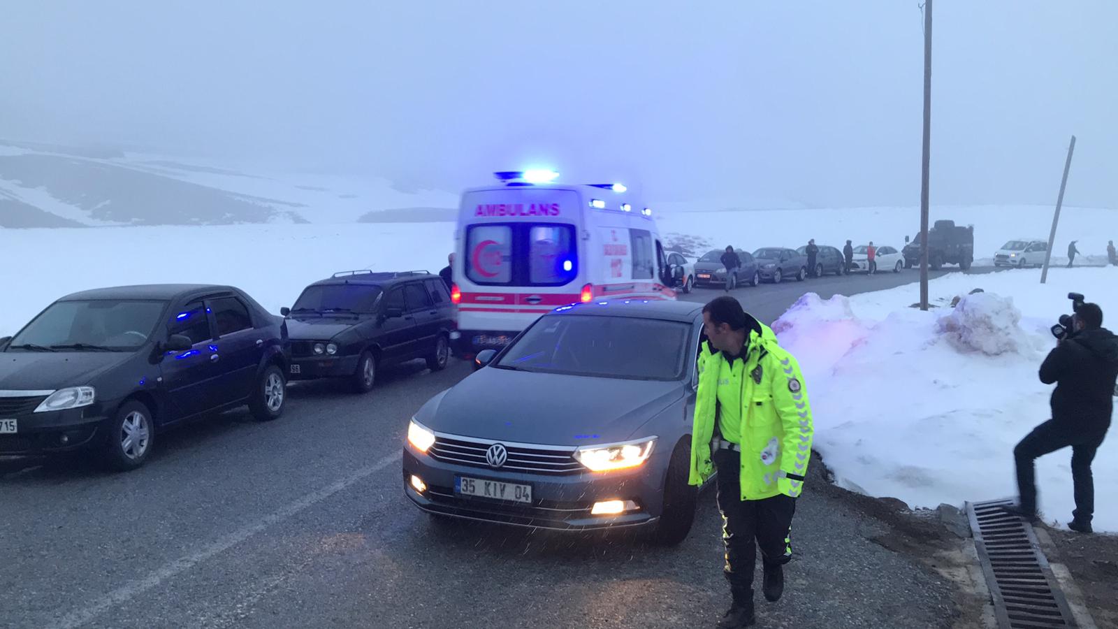 Bitlis'te askeri helikopter düştü: 11 şehit, 2 yaralı!