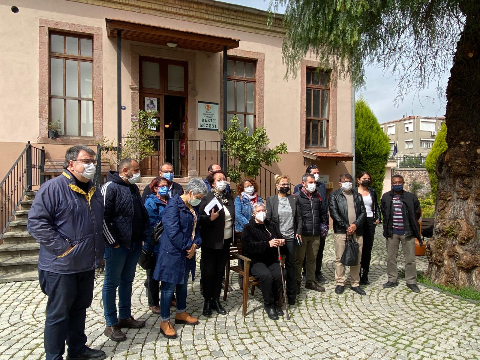 Öldürülen Gazeteciler İzmir Gazeteciler Cemiyeti Basın Müzesi’nde Anıldı
